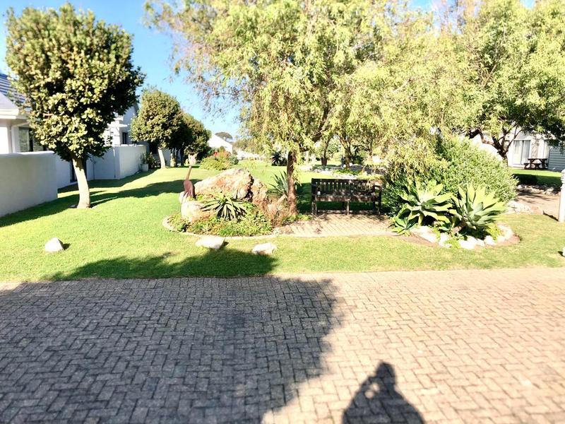 3 Bedroom Property for Sale in Sandbaai Western Cape